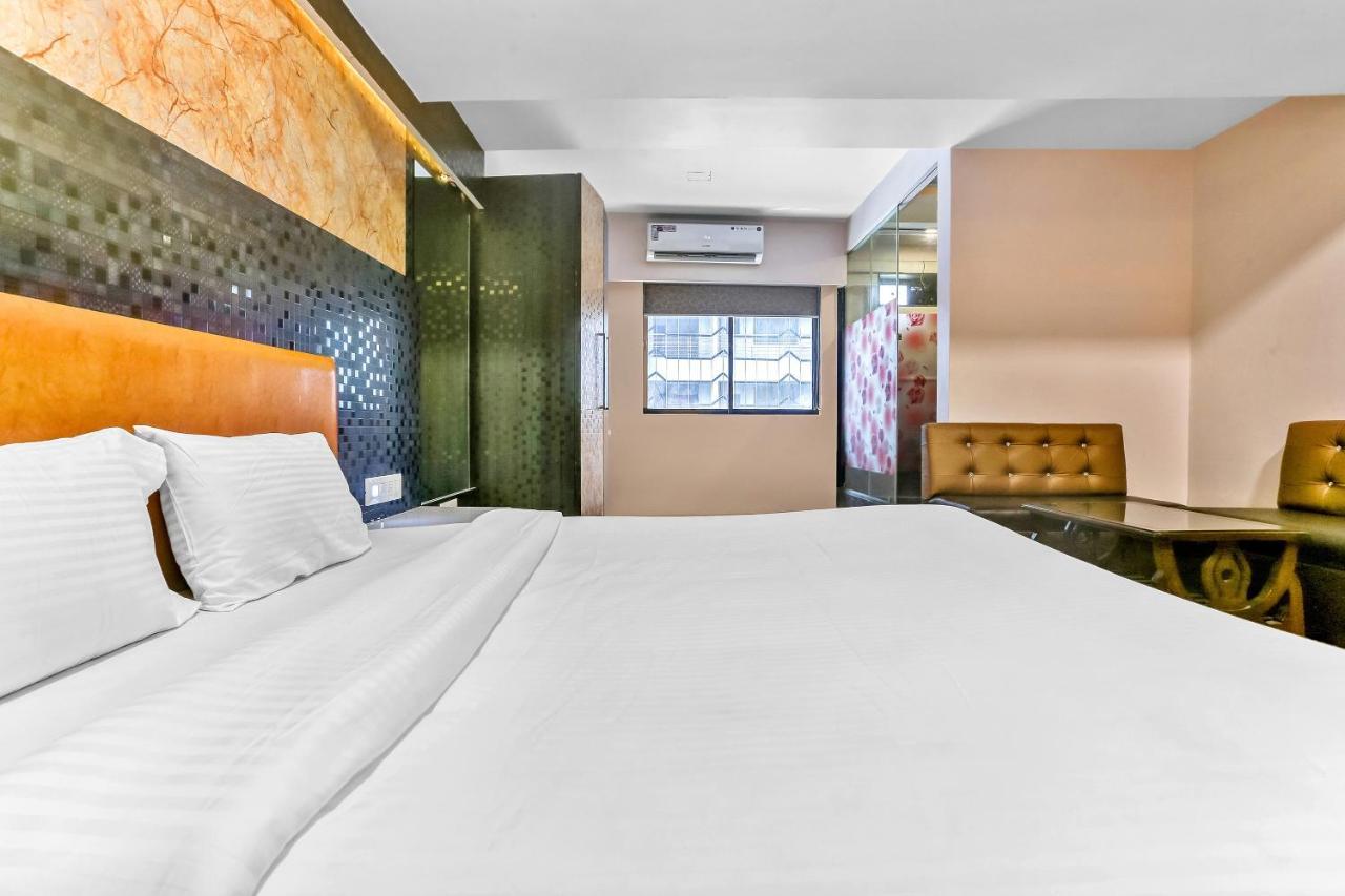 Oyo Flagship 83396 Hotel Vinyasa Residency Bombay Exterior foto