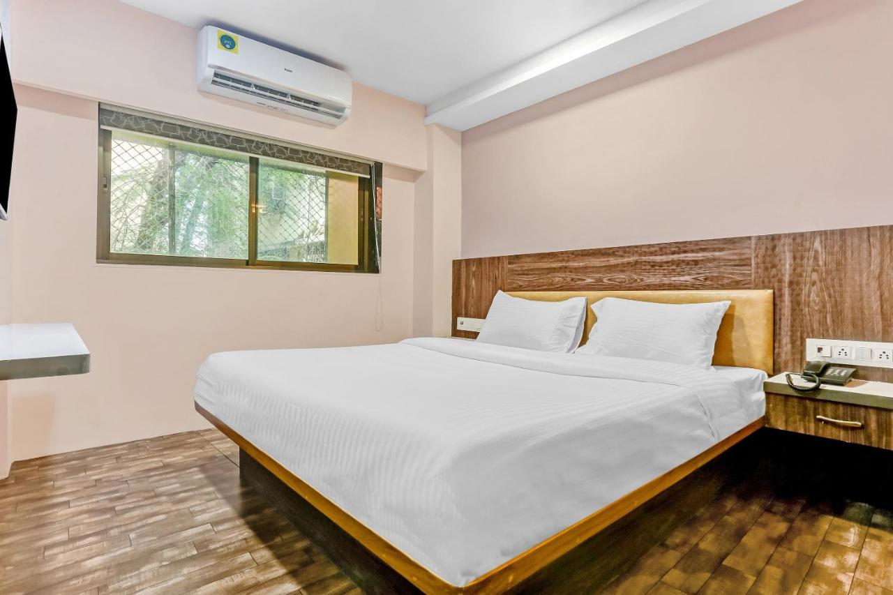 Oyo Flagship 83396 Hotel Vinyasa Residency Bombay Exterior foto